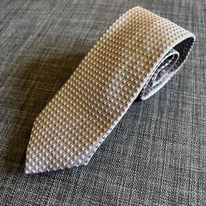 Michael Kors Mens Tie Diamond Geometric Patterned Silk Blend Tie NWT $69.50 0332